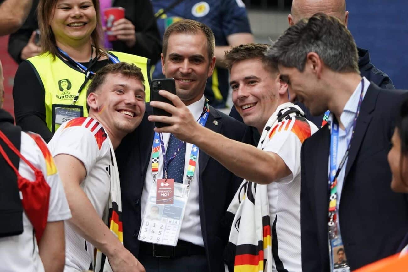 Einigkeit, Respekt und Vielfalt