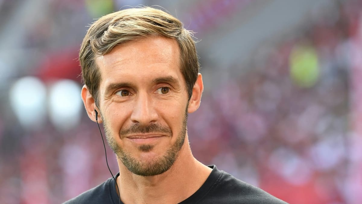 Schuster schwärmt: "Keine normale Bundesligamannschaft"