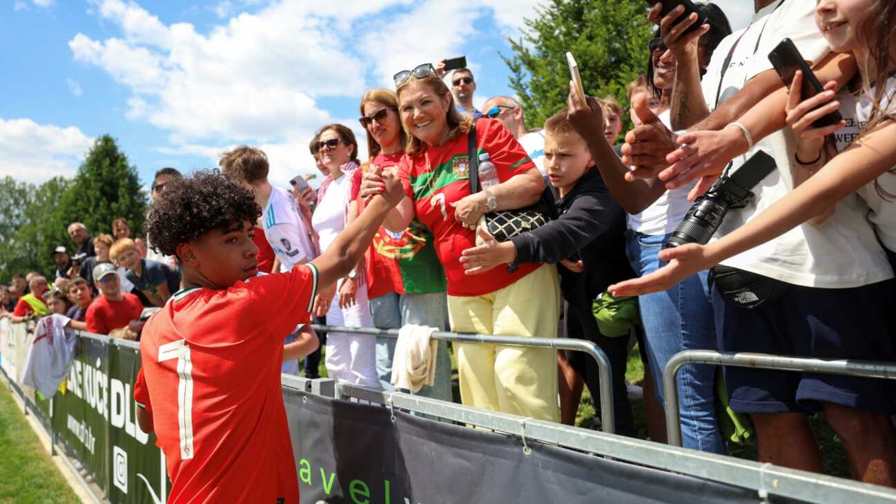 Ronaldo-Sohn gibt Debüt für Portugal: "Sehr stolz auf dich"
