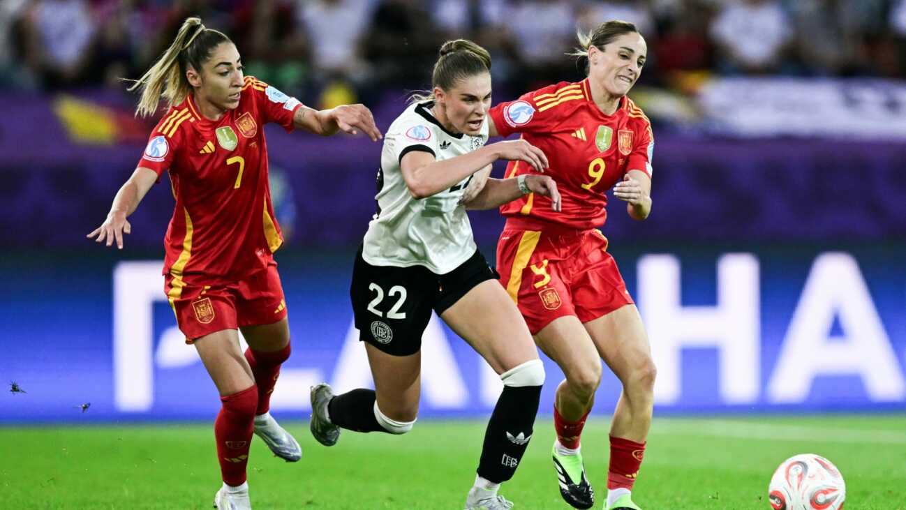 Brand und Kett in der Elf der EM