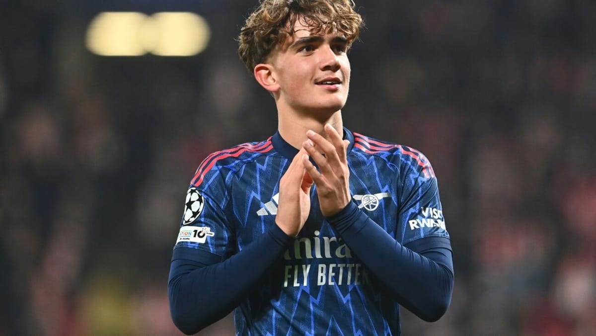 Jüngster CL-Spieler: Dowman löst Moukoko ab