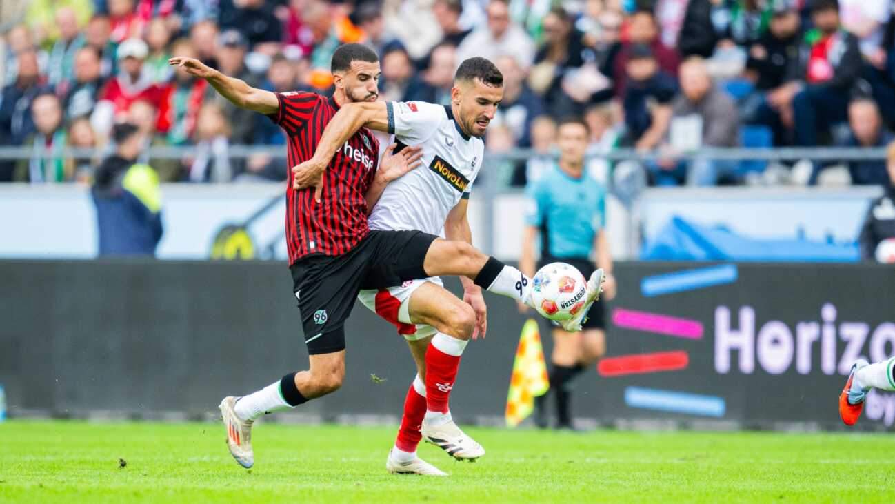 Matchwinner Aséko: Hannover siegt bei Titz-Debüt