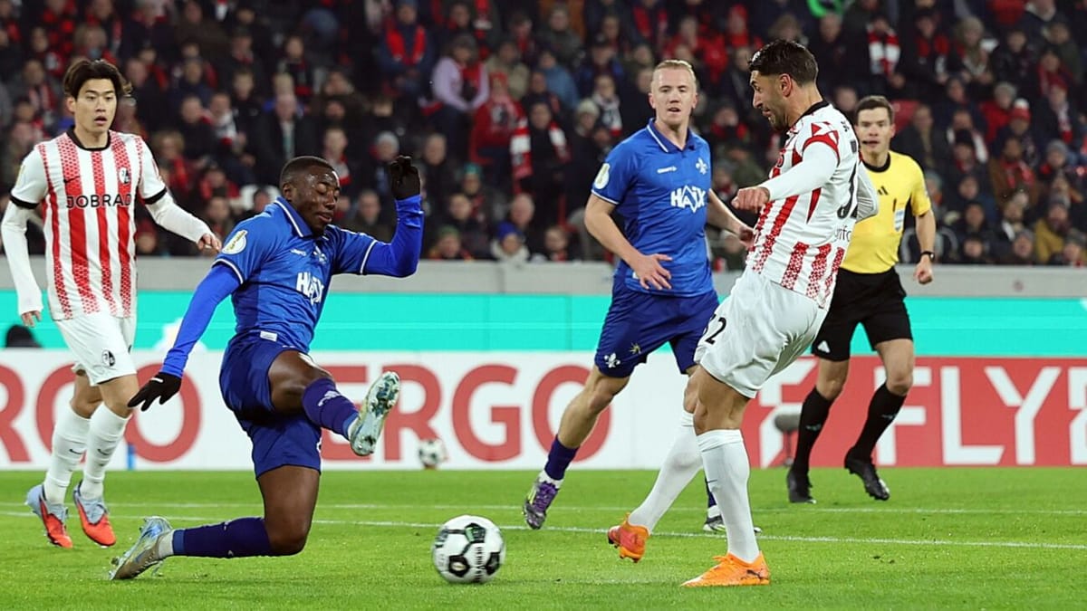 Matchwinner Grifo: Freiburg erreicht Pokal-Viertelfinale