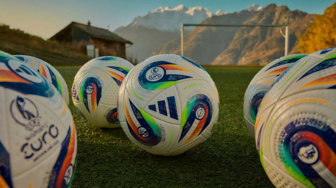 Frauen-EM: adidas präsentiert Spielball "Konektis"