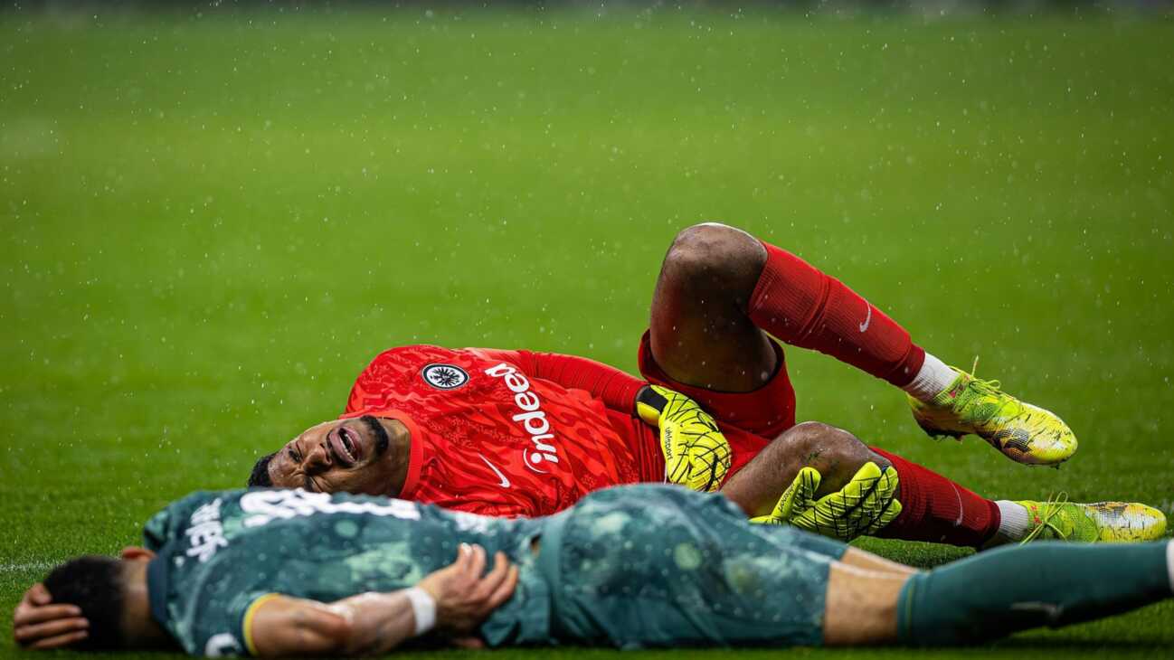 Frankfurt: Kreuzbandriss bei Santos, Götze mit Muskelblessur