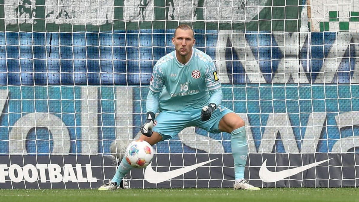 Rückenprobleme: Mainz bangt um Stammkeeper Zentner