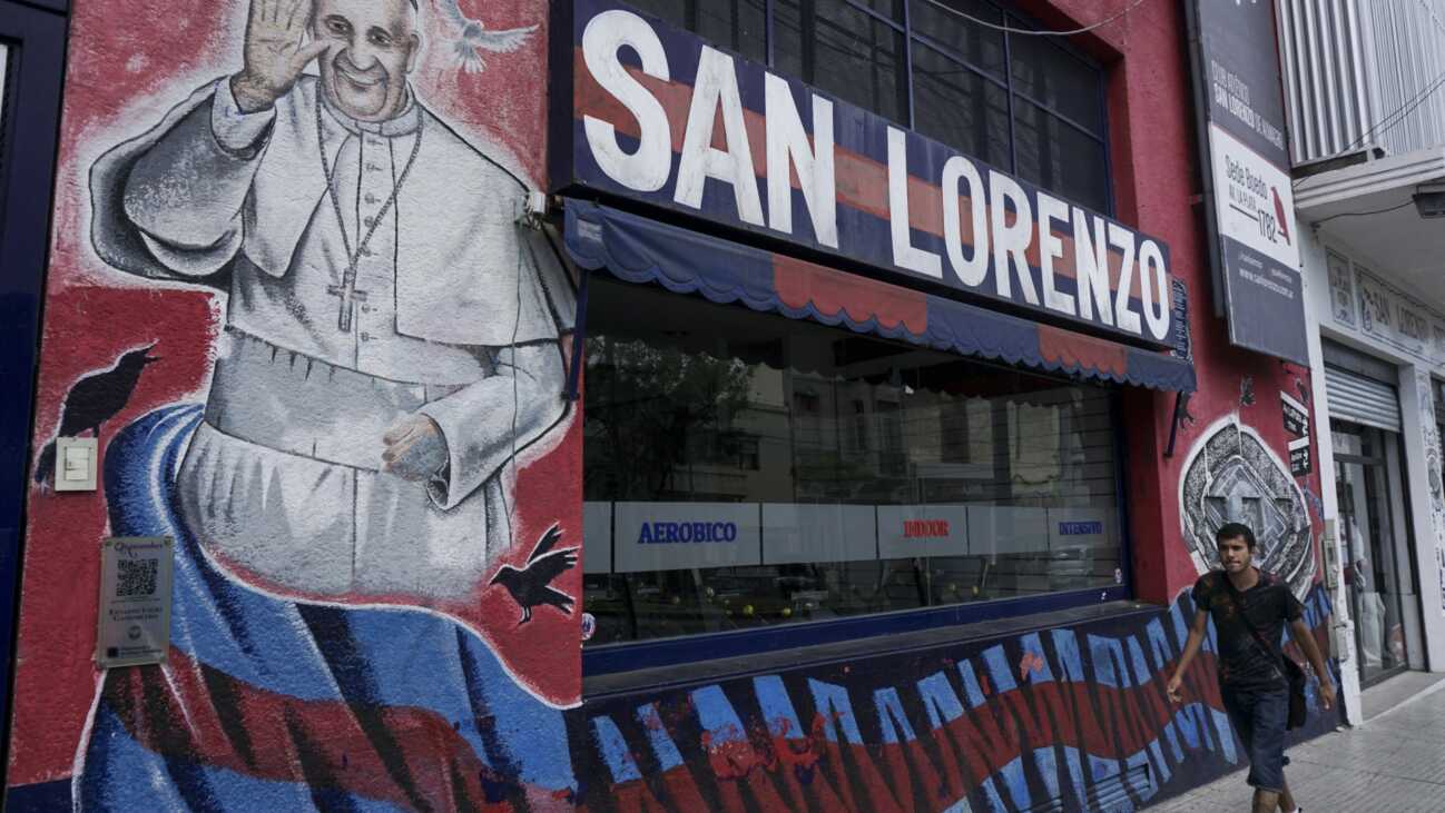San Lorenzo bekommt Papst-Franziskus-Stadion