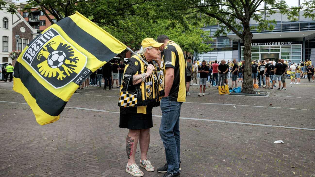 Lizenzentzug ausgesetzt: Vitesse siegt vor Gericht