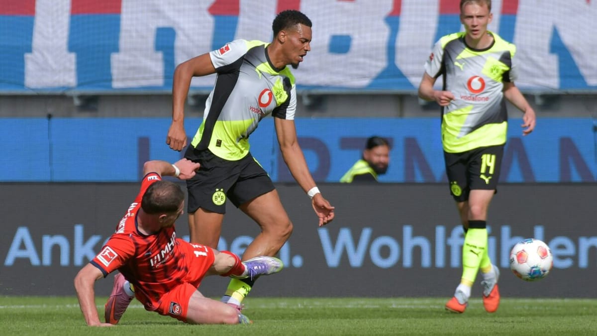 Nach Rot gegen den BVB: Siwsiwadse für drei Spiele gesperrt