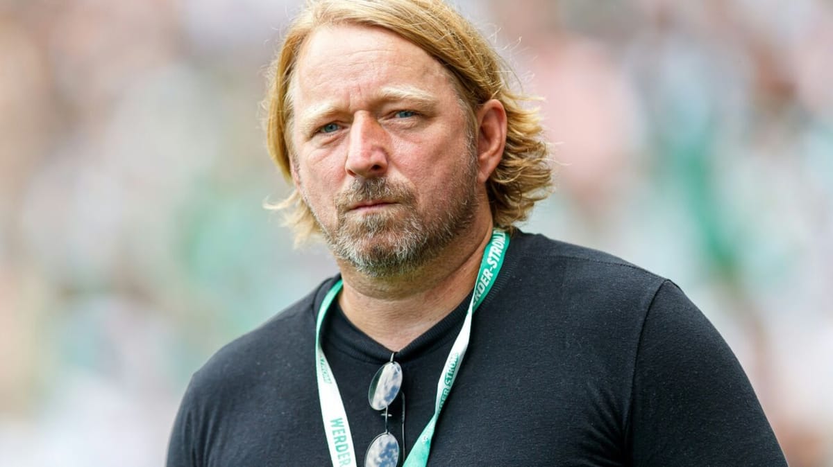 Mislintat stellt Sportdirektor Weber frei