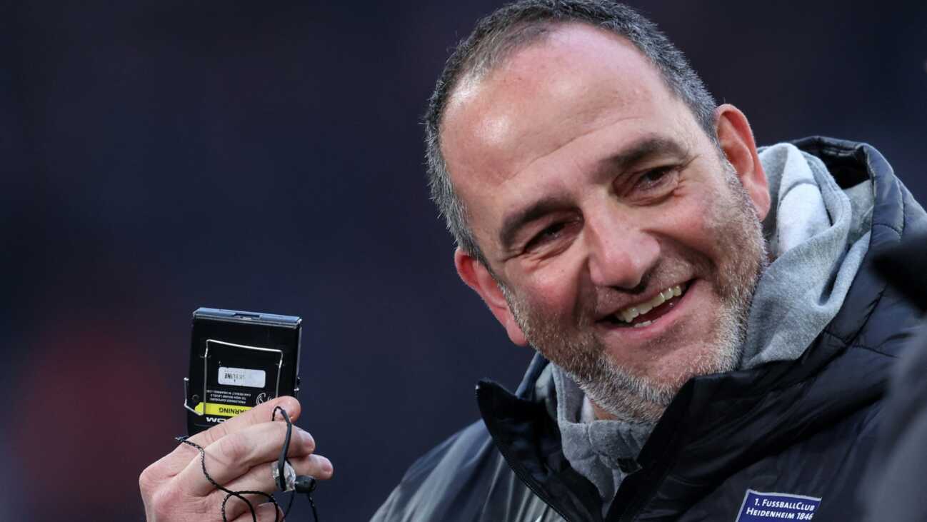 700. Spiel für Schmidt nur "irgendeine Statistik"