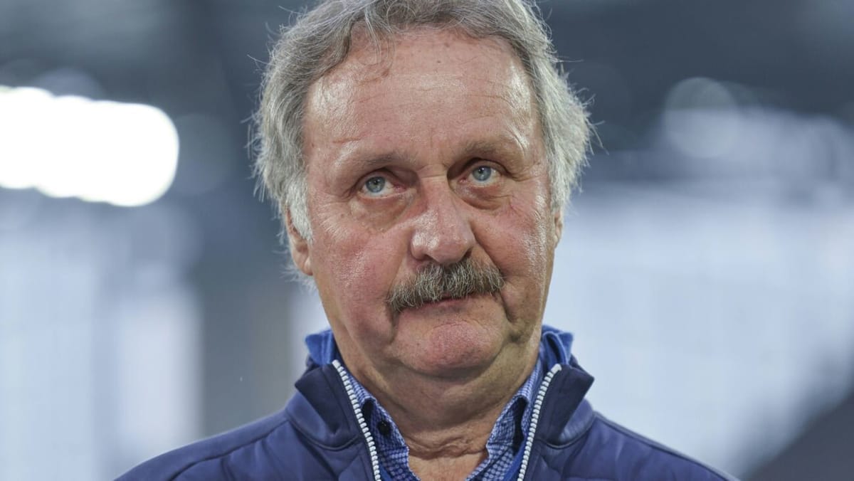 Ziel Aufstieg auf Schalke? Neururer: "Wäre eine Katastrophe"