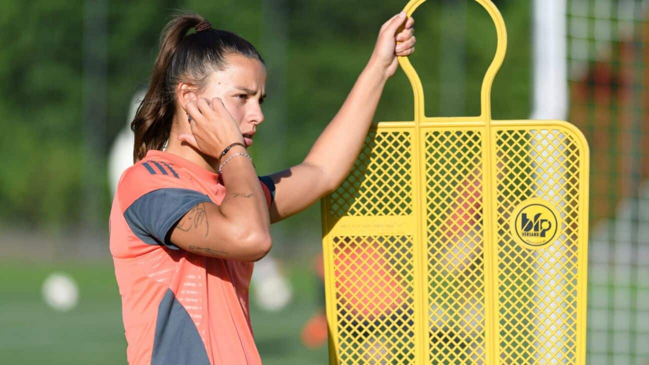 FC Bayern: Oberdorf auf "sehr gutem Weg", Supercup ohne Gwinn