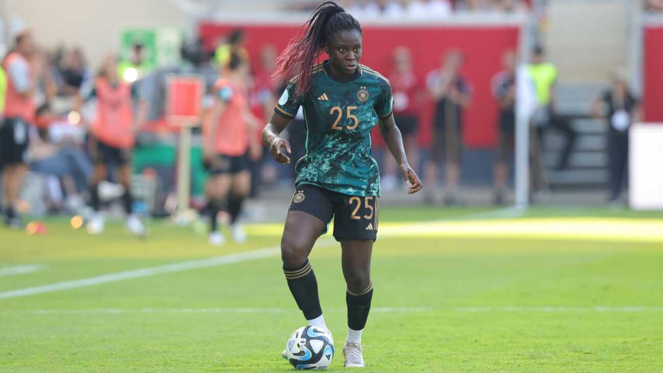 Anyomi: Kein Austausch mit Wück