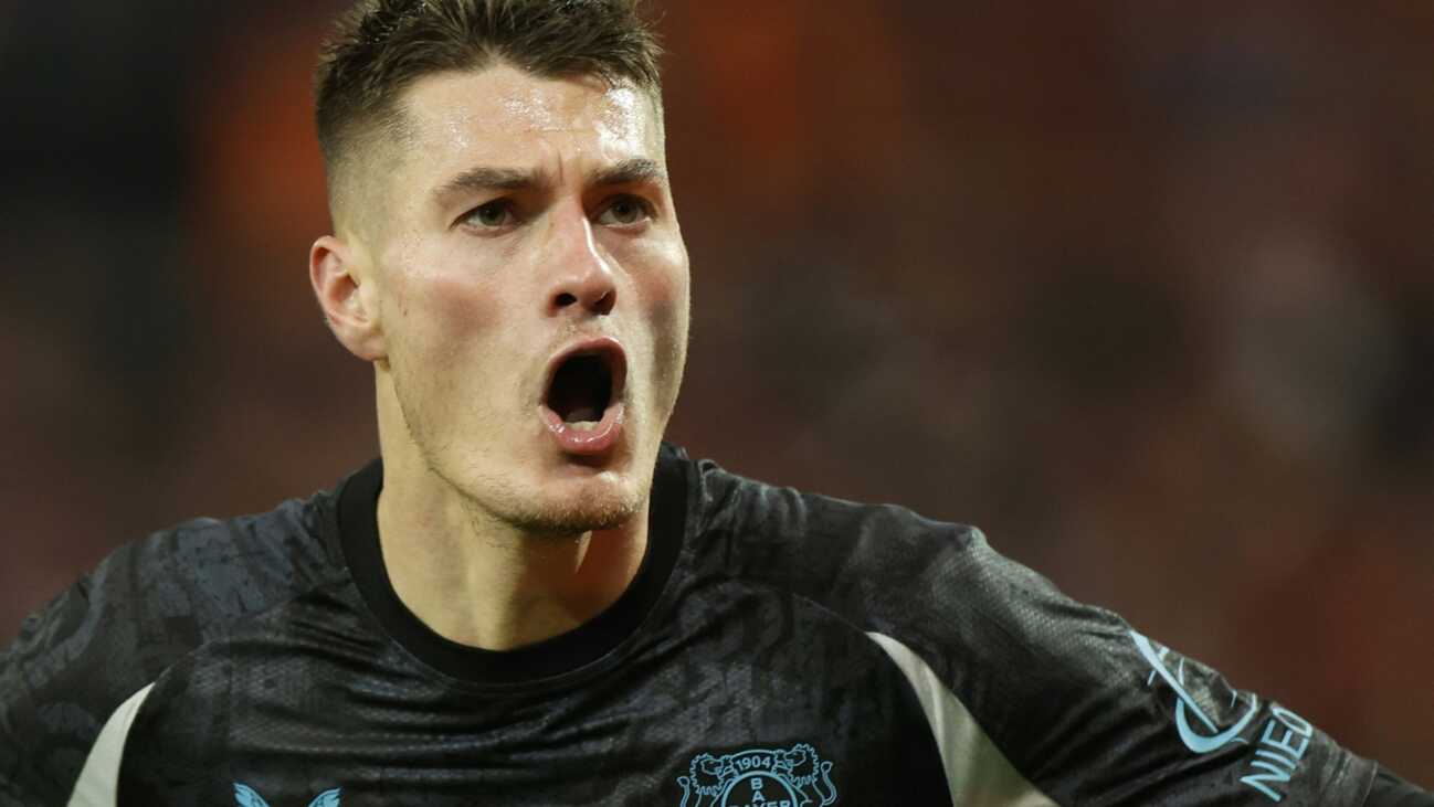 Halbfinale: Boniface auf der Bank - Hradecky beginnt