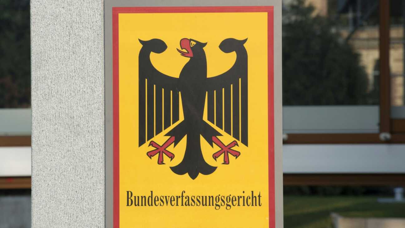 Polizeikosten-Streit: Verfassungsgericht verkündet Urteil