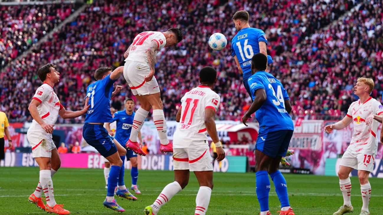 RB Leipzig siegt bei Löws Bundesliga-Debüt