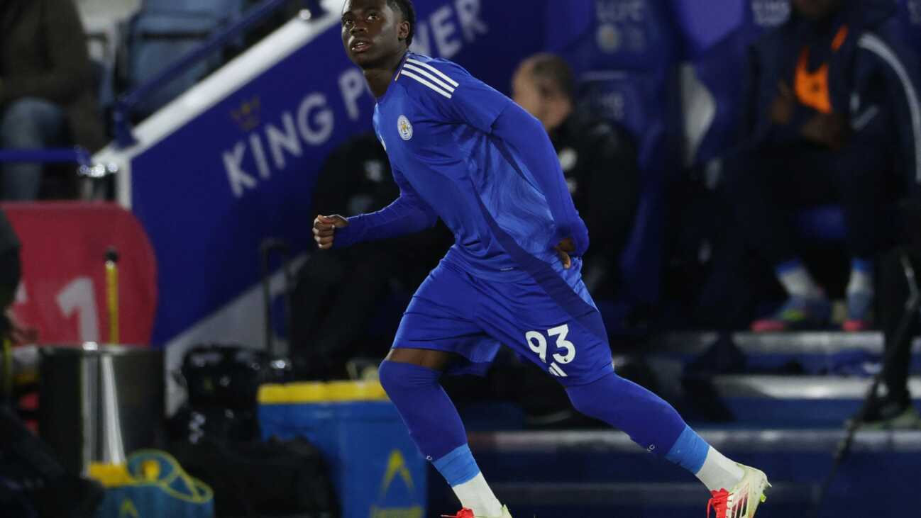 26 Tage jünger: Teenager Monga bricht Bellingham-Rekord