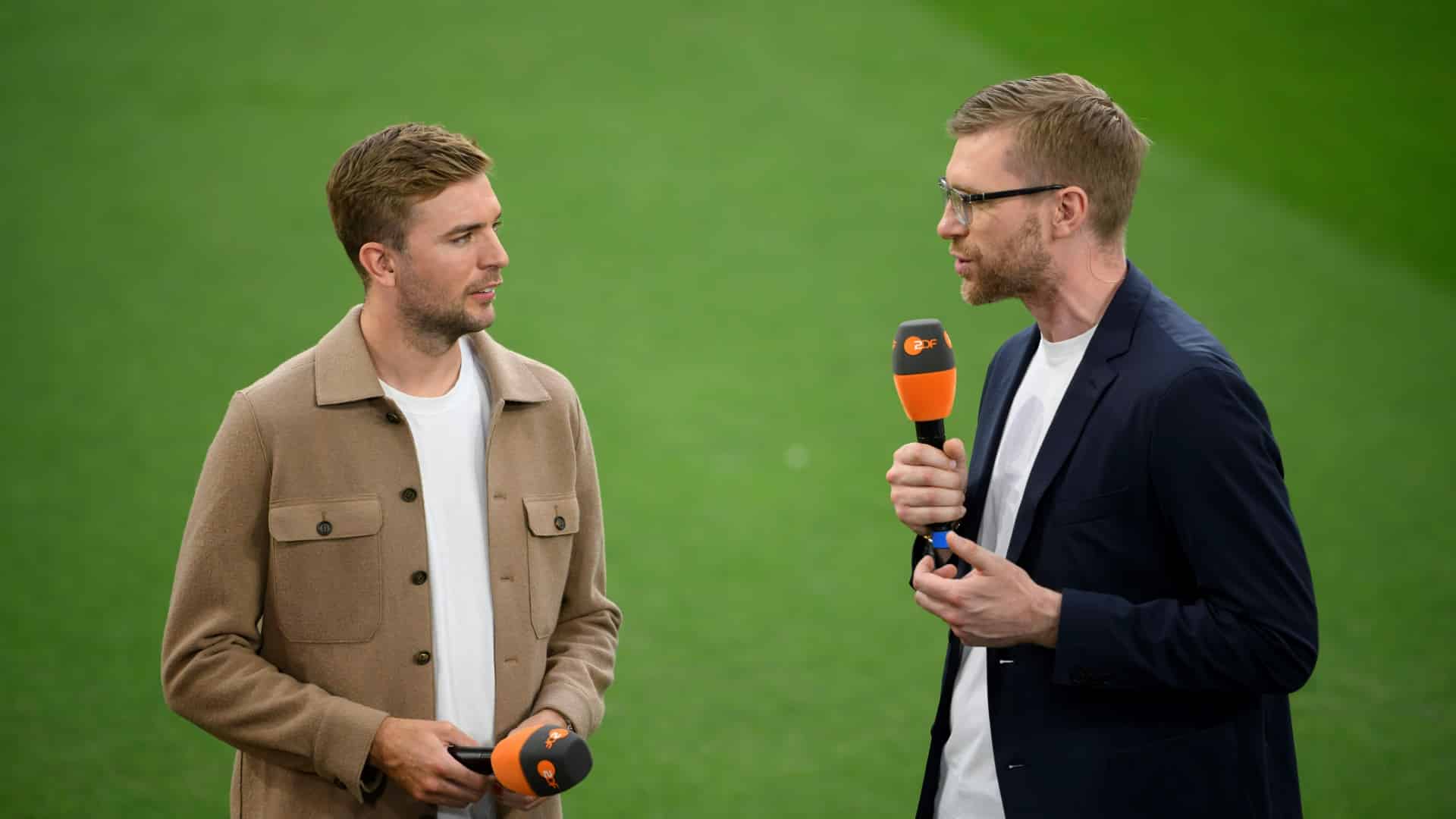 Bis 2026: Kramer und Mertesacker bleiben ZDF-Experten