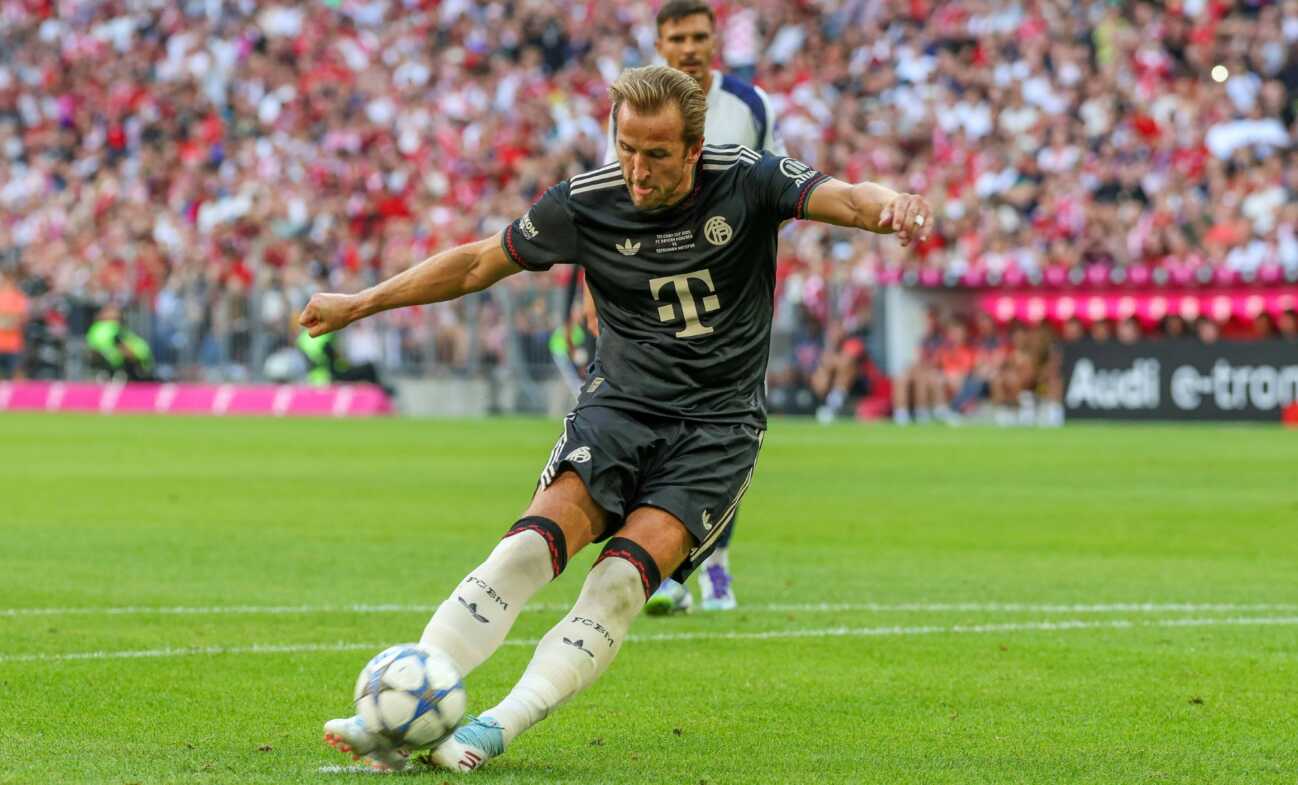 Bayern startet mit Stuttgart-Elf, RB mit Simons