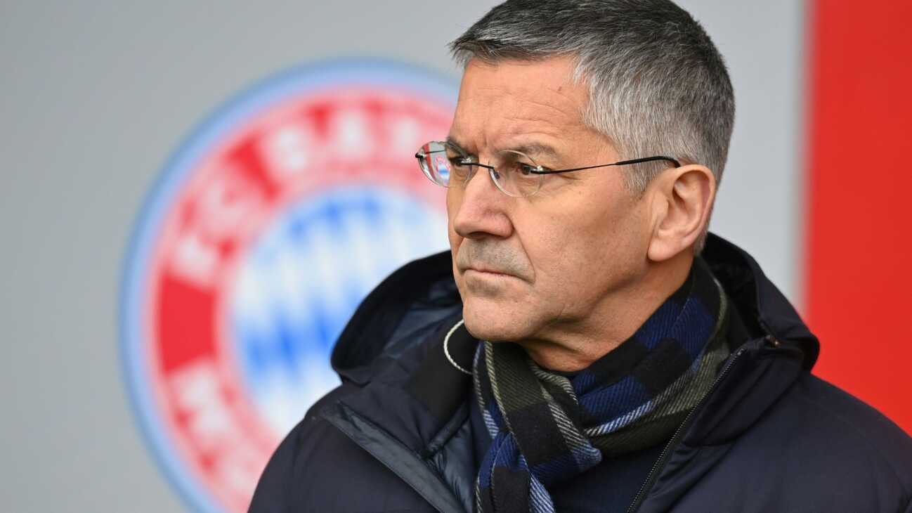 Bayern-Präsident Hainer bricht sich Wadenbein