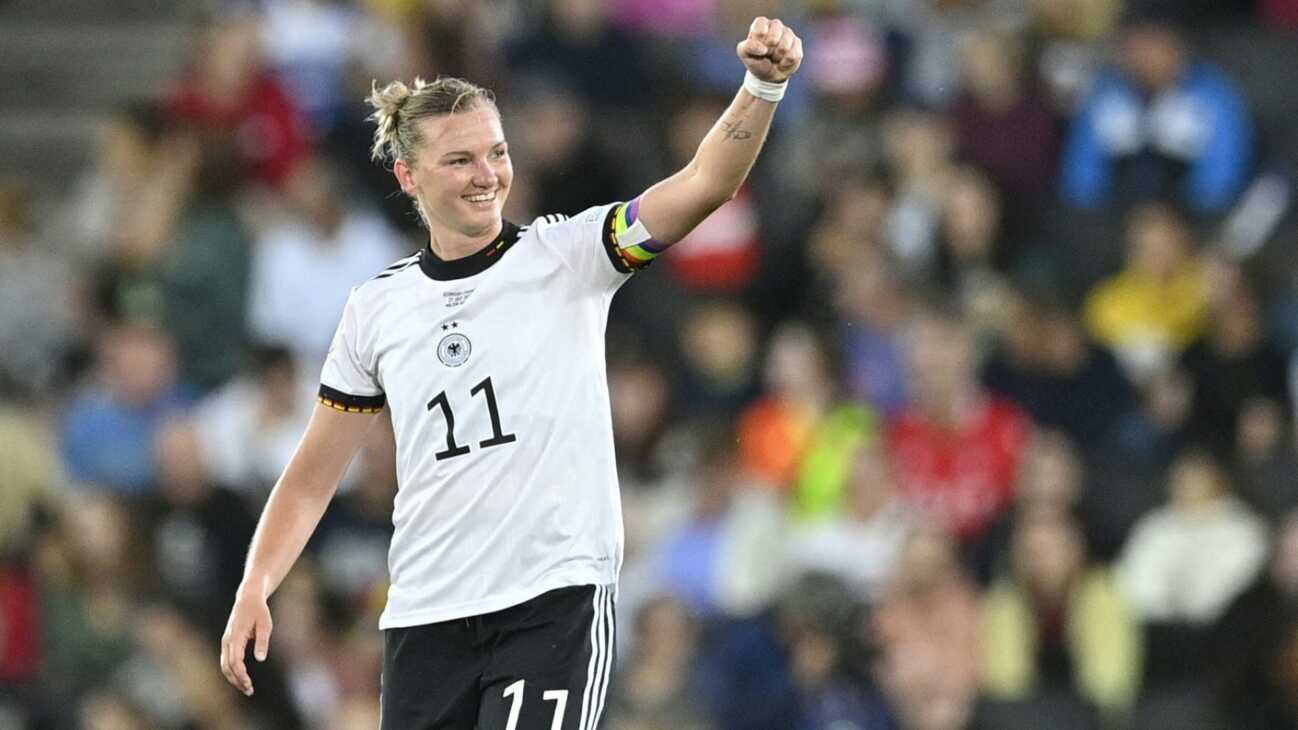 Die Wand eingerissen: Popp sieht EM 2022 als Wendepunkt