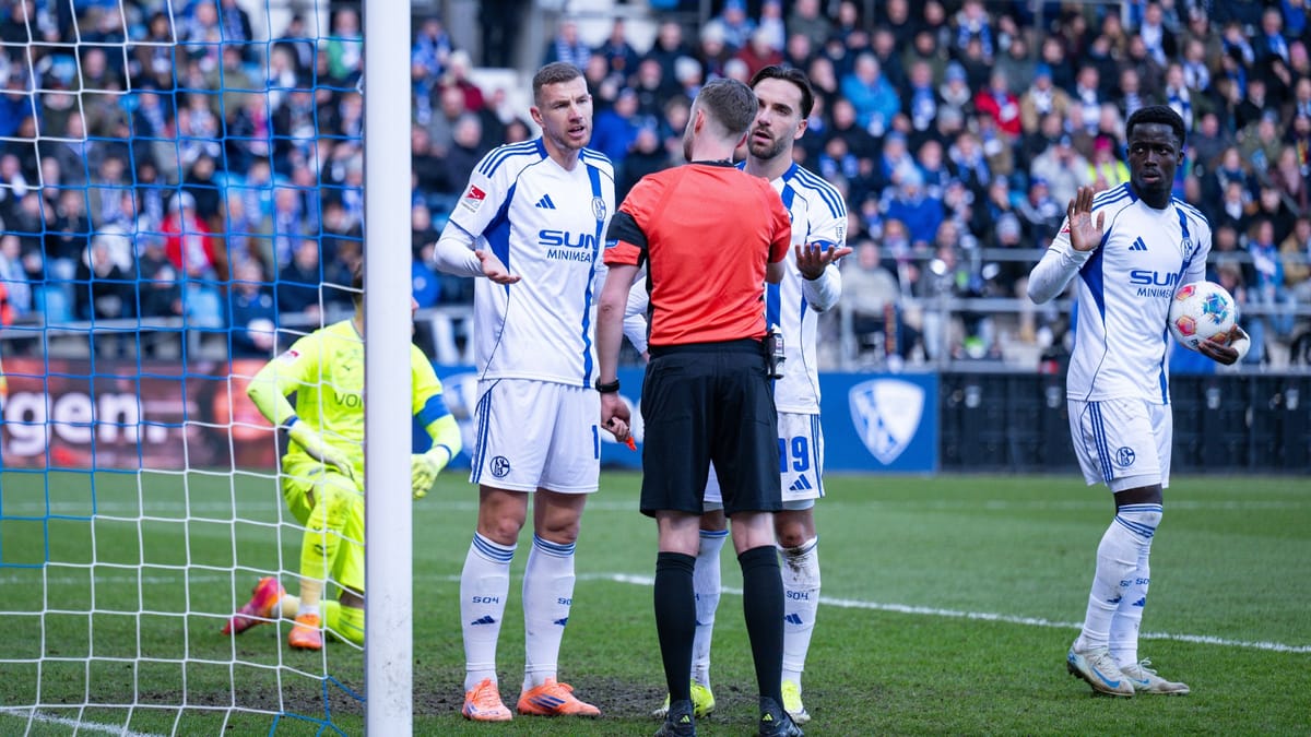 Handfeste Winterkrise: Schalke muss um Aufstieg bangen