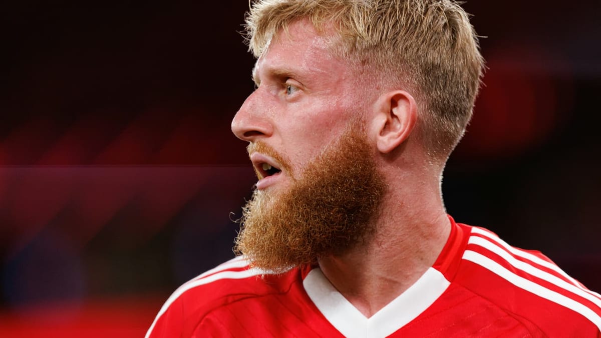 Sieg mit Benfica: Beste feiert gelungene Premiere