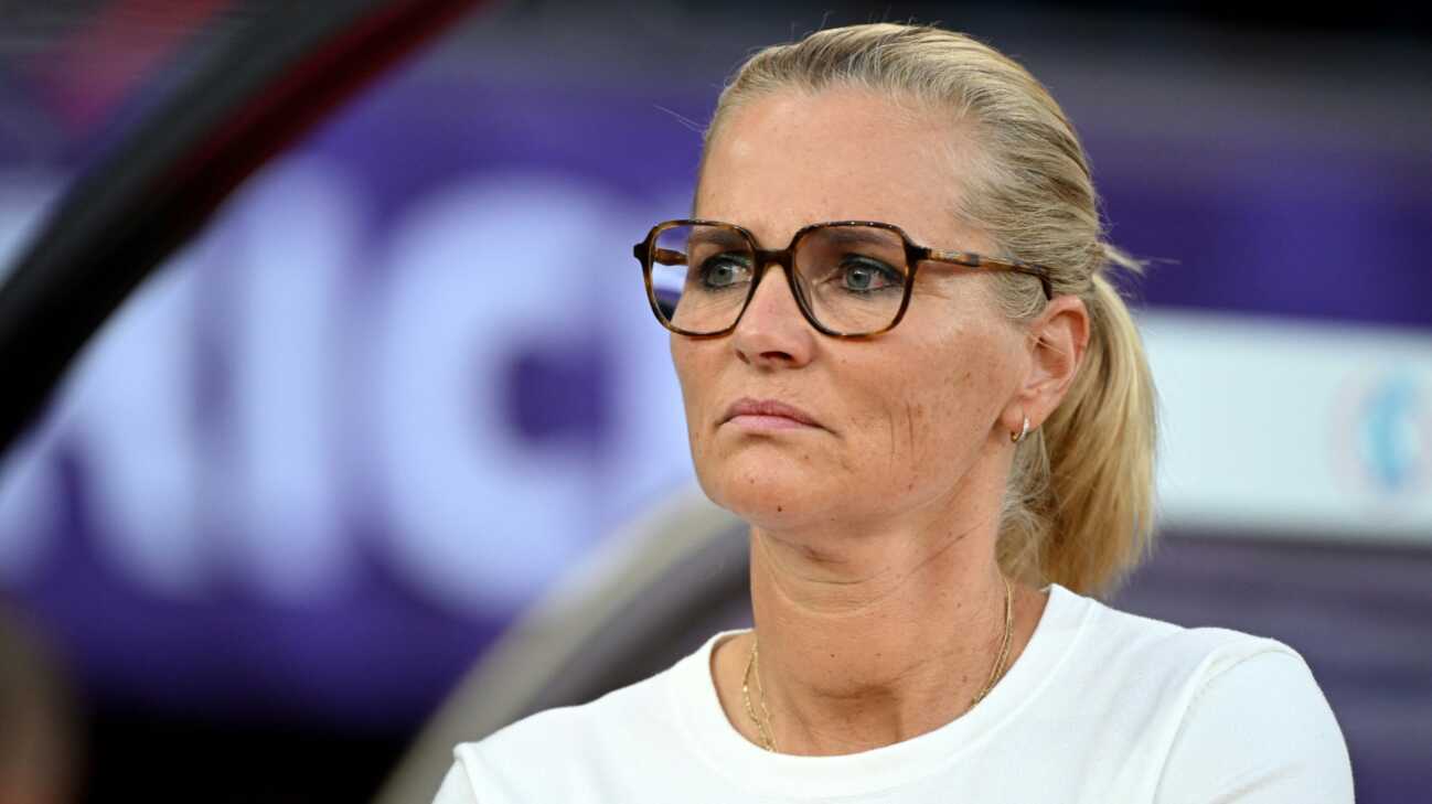 Fehlstart für England: "Lionesses gezähmt"