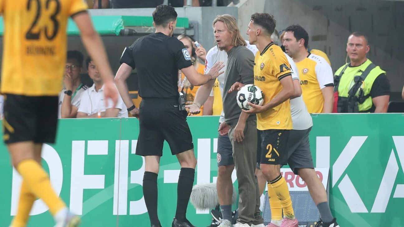 Henriksen über kuriosen Platzverweis: "War nicht clever"