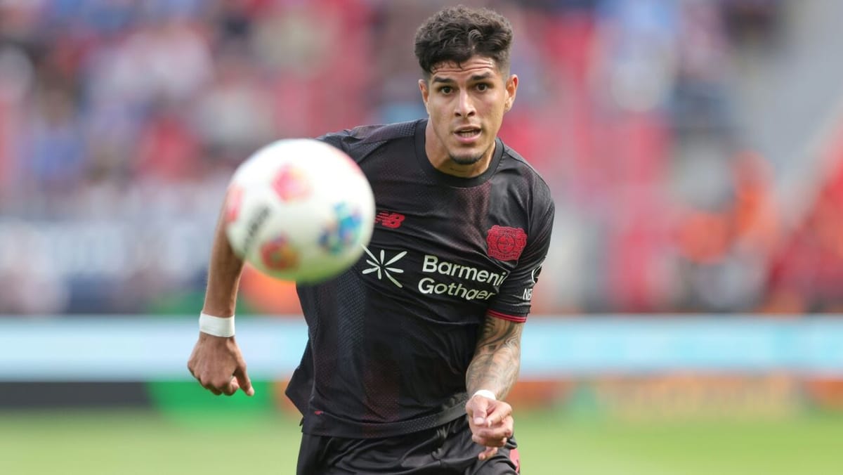 Ten Hag plant mit Hincapié - Vázquez noch kein Startelfkandidat