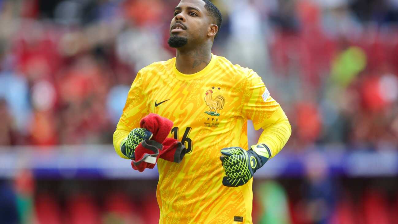 Entwarnung bei Maignan - Torhüter aus Krankenhaus entlassen