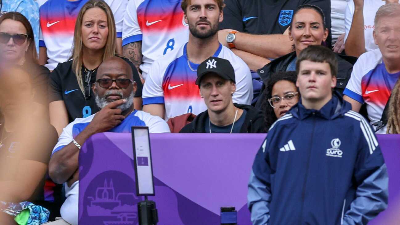 Kann stolz sein: Berger freut sich mit Partnerin Carter