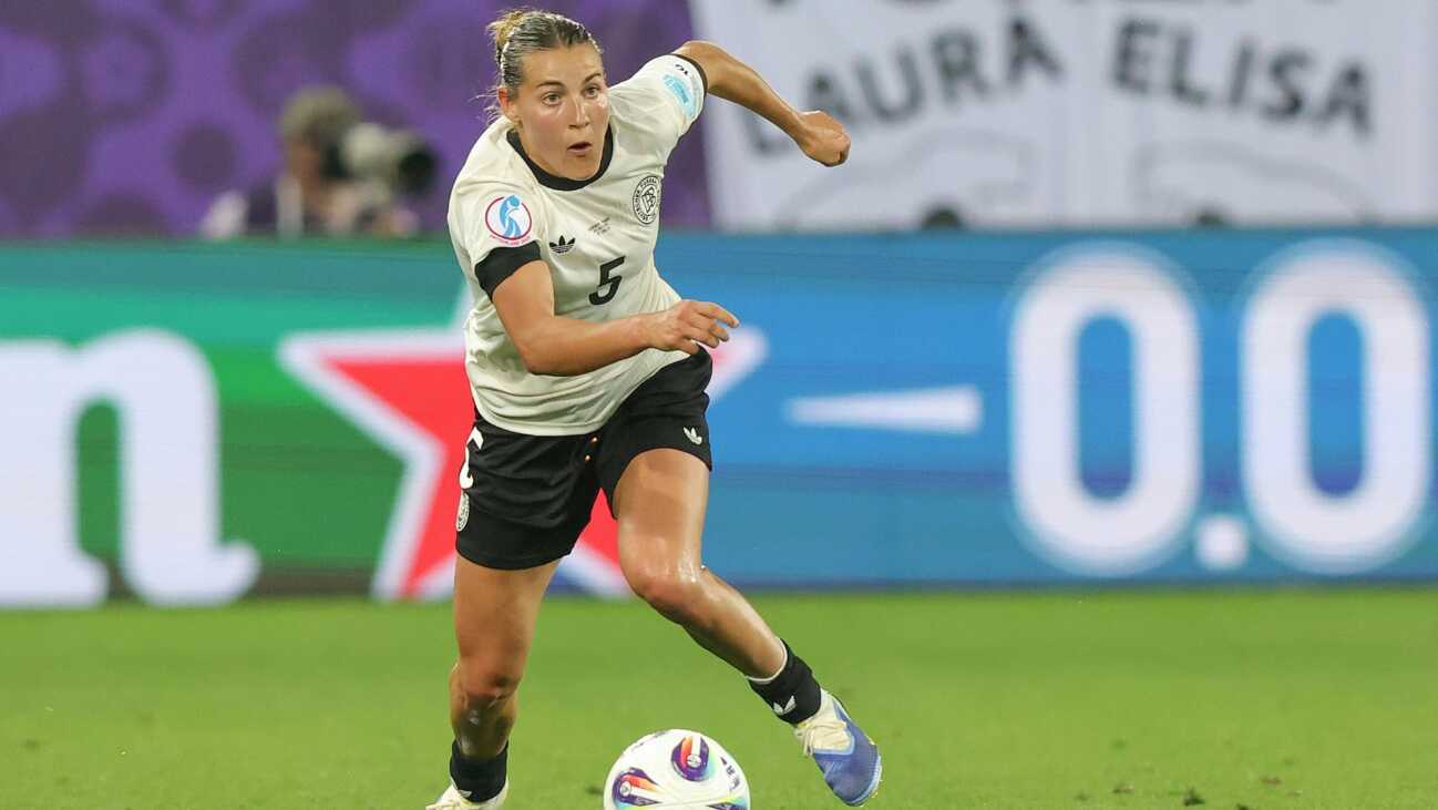 EM 2025: Carlotta Wamser als DFB-Abwehr-Ass im Fokus