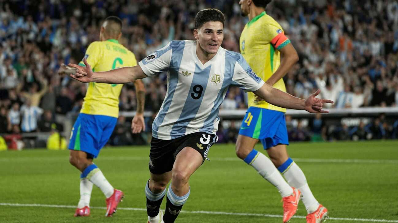 Weltmeister Argentinien löst WM-Ticket und demütigt Brasilien