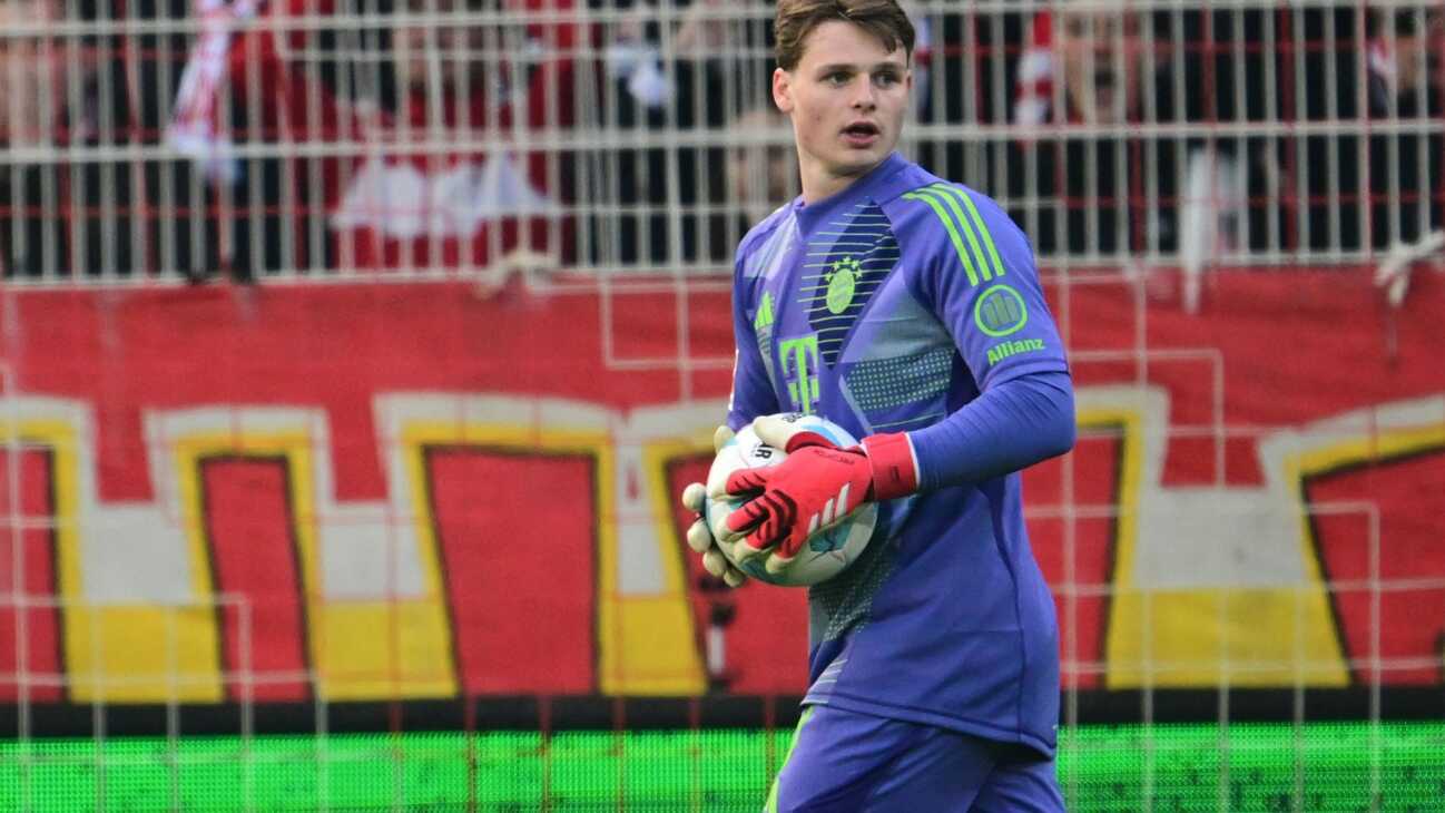 "Wäre kurios": Urbig vor Doppel-Meisterschaft?