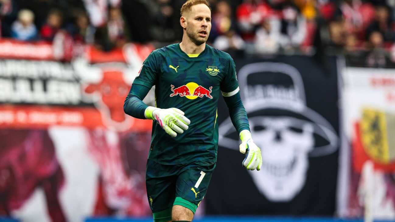 Nach Gehirnerschütterung: Gulacsi im Mannschaftstraining