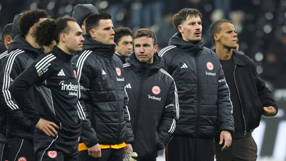 SGE-Fans schweigen und pfeifen: Krösche hat Verständnis