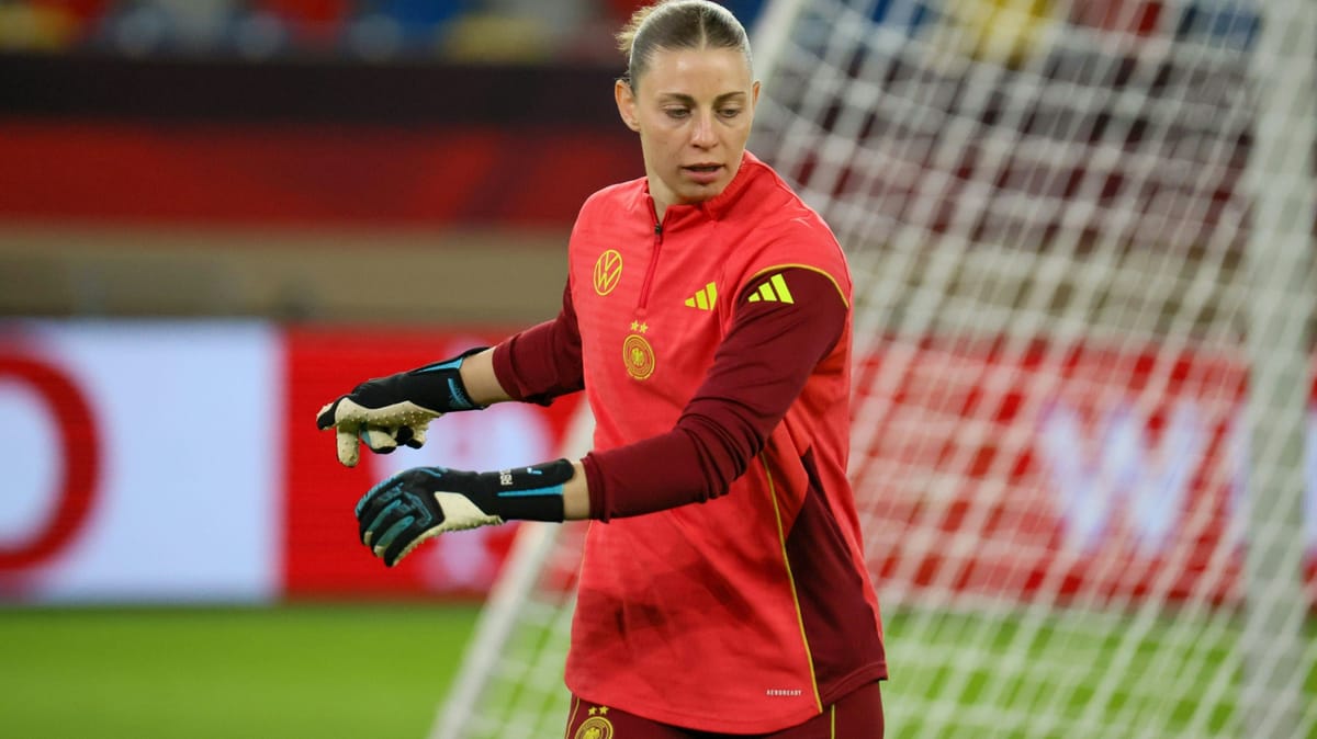 Nach Sperre in England: Bayer leiht Torhüterin Borggräfe aus