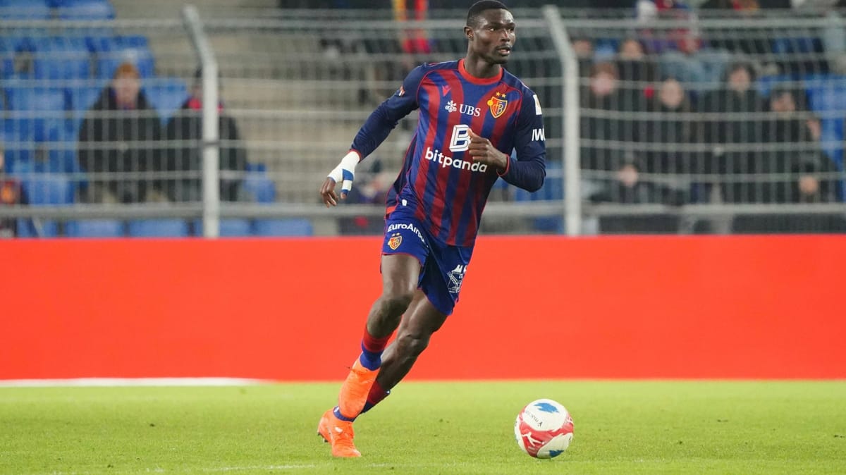 Verstärkung für die Abwehr: Wolfsburg holt Adjetey aus Basel