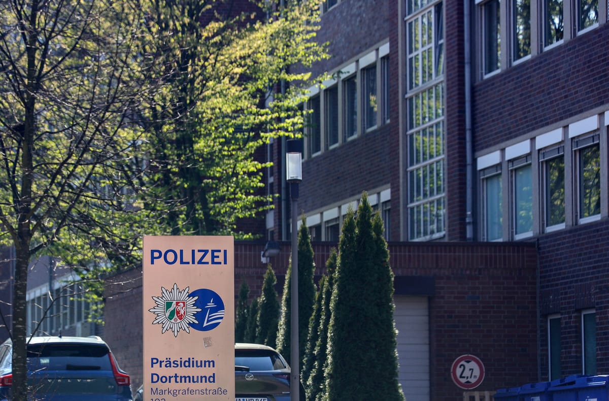 152 Festnahmen, null Konsequenzen – der deutsche Fußball versagt bei Hooligans