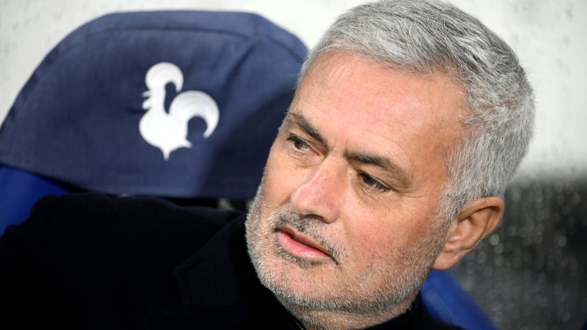 Nach Rot im Clássico: Mourinho für zwei Spiele gesperrt