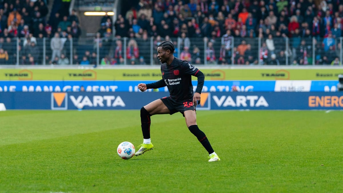 Bis 2031: Leverkusen verlängert mit Tella