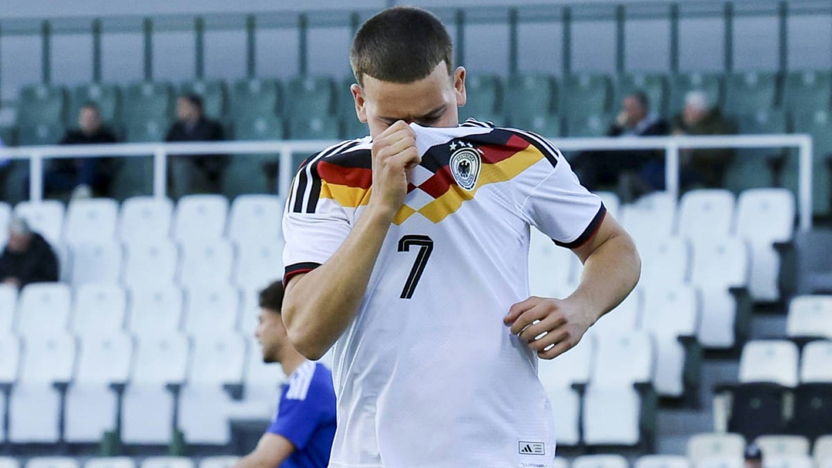 Di Salvo fühlt mit El Mala: "Gibt Wichtigeres als Fußball"