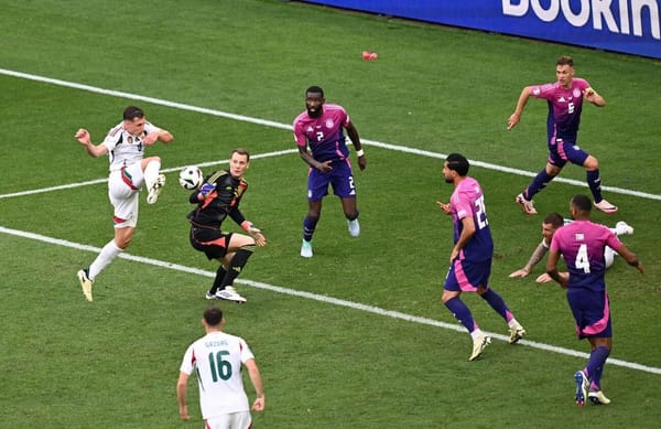 Think Pink! Jetzt drehen alle durch