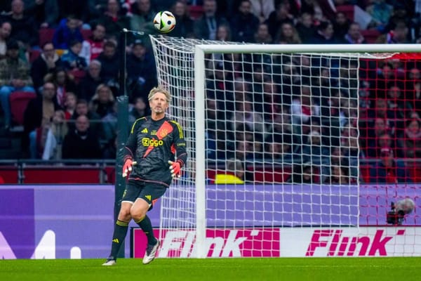 Edwin van der Sar: Eine Bohnenstange revolutioniert das Torwartspiel