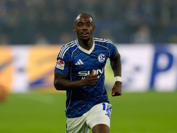 Lizenz zum Hass: Die Masse macht den Rassisten beim Fußball mutig