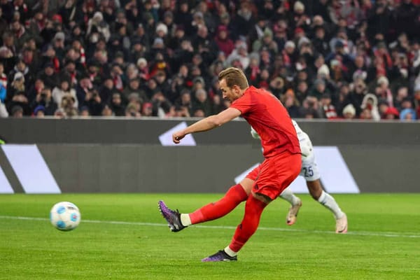 Ist Harry Kane Rehhagels Enkel oder Schollis Sohn?