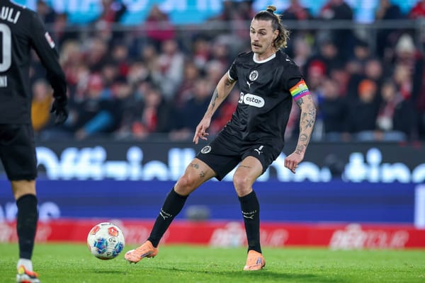 Nur Jackson Irvine hält St. Pauli am Leben