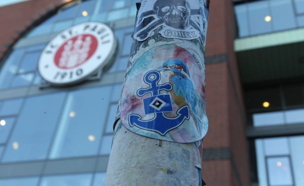 Deutschlands Fußballhauptstadt bebt: Erstes Millerntor-Derby seit 15 Jahren